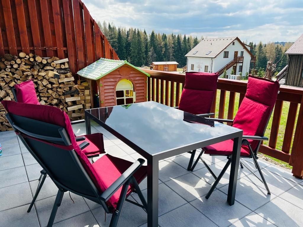 Apartman U Sedmikrasky Vaclavov u Bruntalu Exterior foto