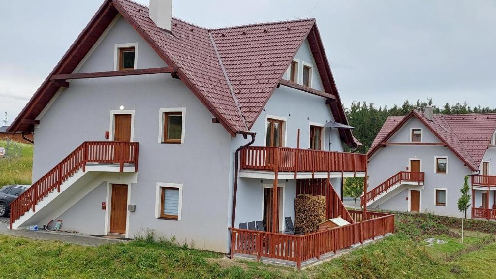 Apartman U Sedmikrasky Vaclavov u Bruntalu Exterior foto